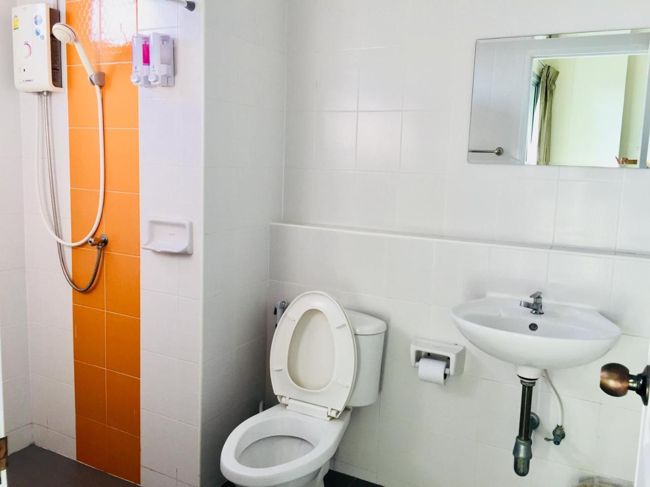 Thani Residence Chonburi Eksteriør billede